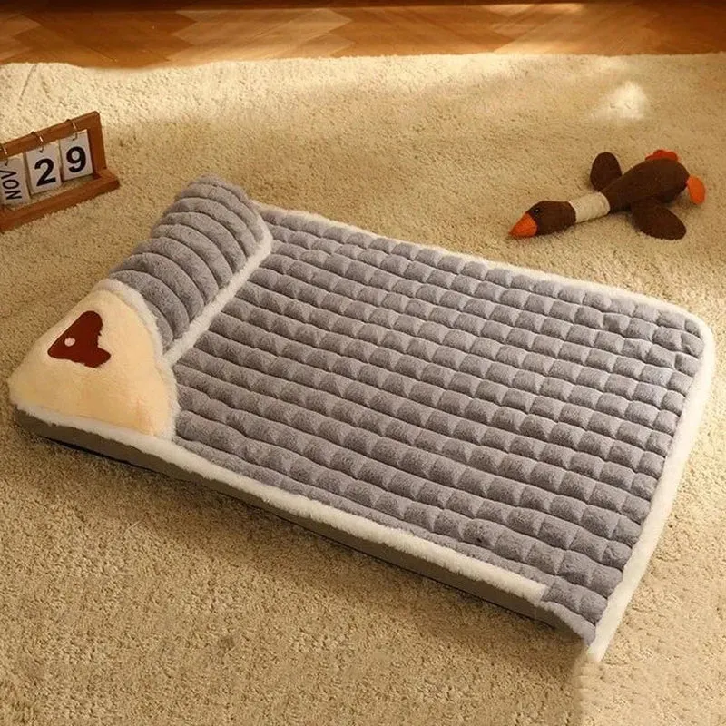 Luxury Winter Dog & Cat Sofa Bed